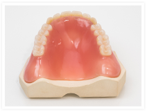 保健適応の入れ歯